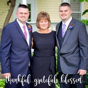 Meet your Posher, Lorie